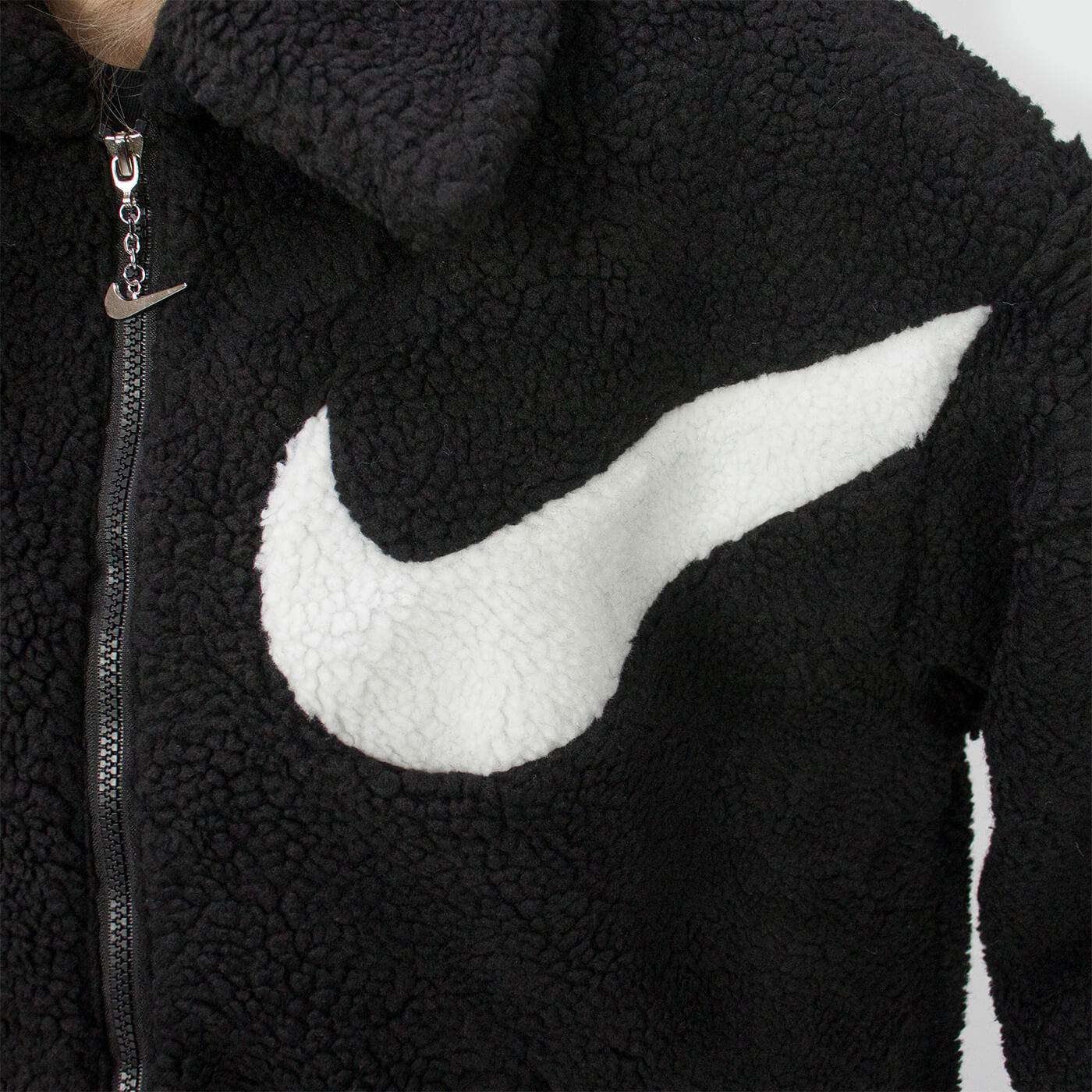 Куртка Nike Black / Sw. White Wmns Куртка Nike Black / Sw. White Wmns