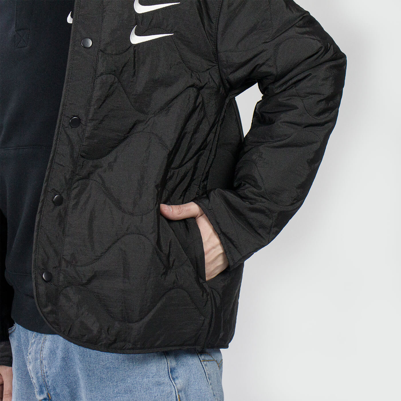 Бомбер Nike Double Sw. Black Бомбер Nike Double Sw. Black
