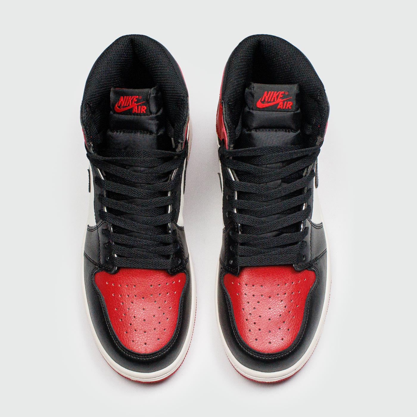 Кроссовки Nike Air Jordan 1 Bred Toe 2018 new Кроссовки Nike Air Jordan 1 Bred Toe 2018 new