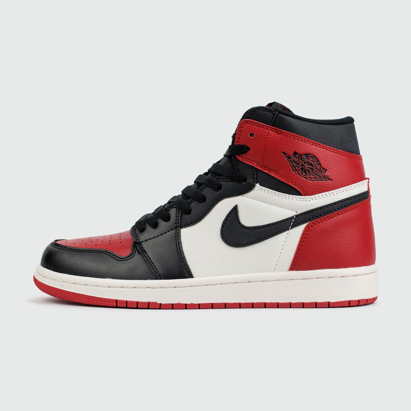 Кроссовки Nike Air Jordan 1 Bred Toe 2018 new Кроссовки Nike Air Jordan 1 Bred Toe 2018 new