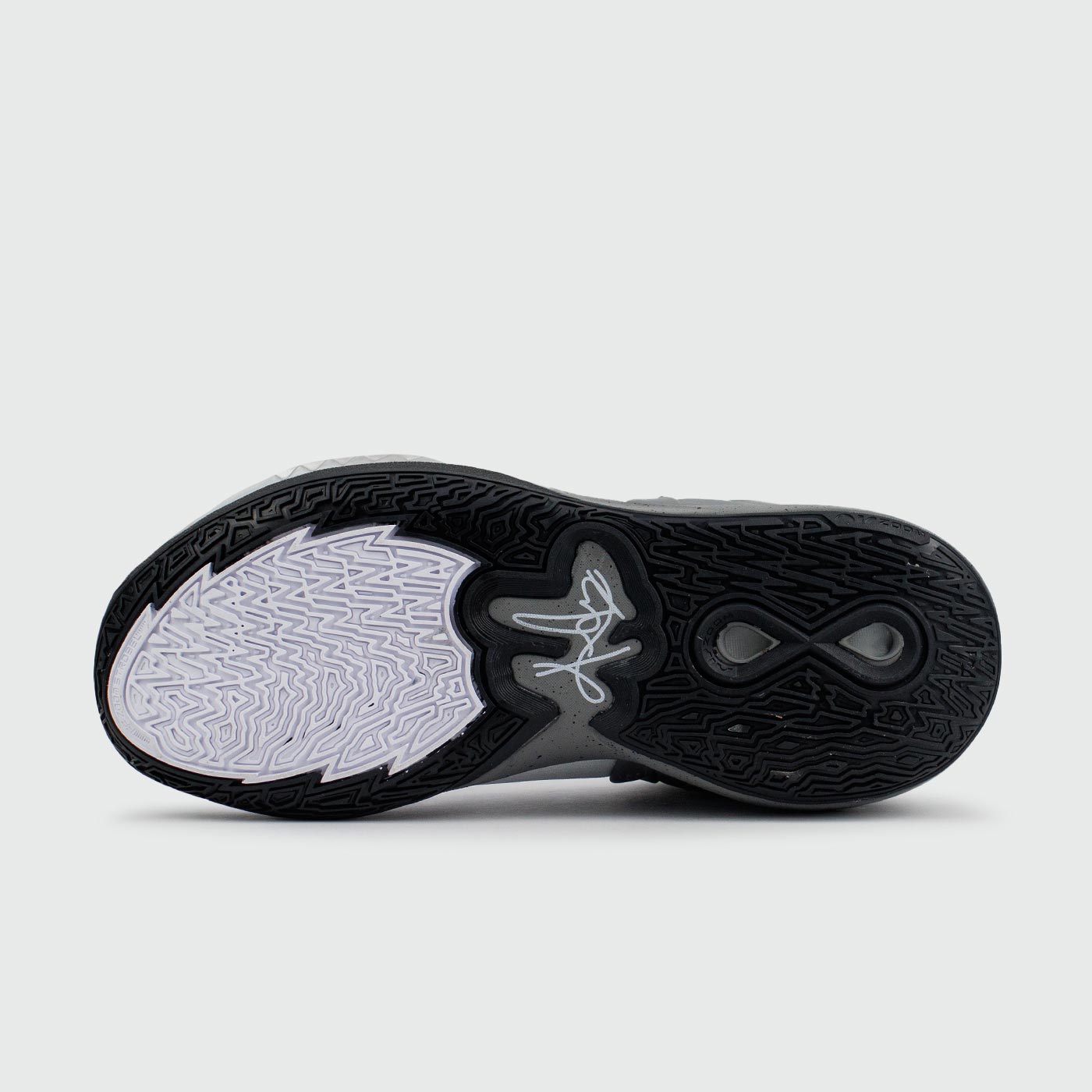 Кроссовки Nike Kyrie Infinity 8 White Grey Кроссовки Nike Kyrie Infinity 8 White Grey