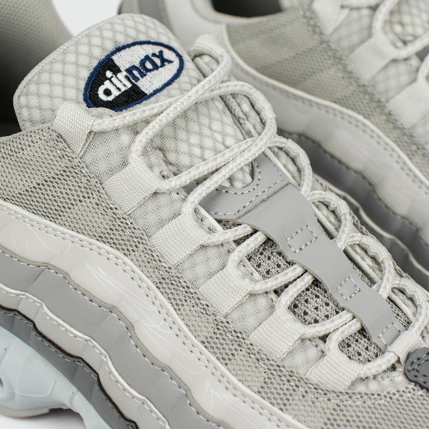 Кроссовки Nike Air Max 95 Grey White Кроссовки Nike Air Max 95 Grey White