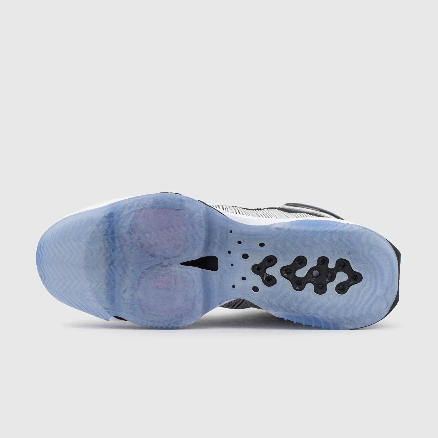 Кроссовки Nike G.T. Jump 2 White Black Кроссовки Nike G.T. Jump 2 White Black