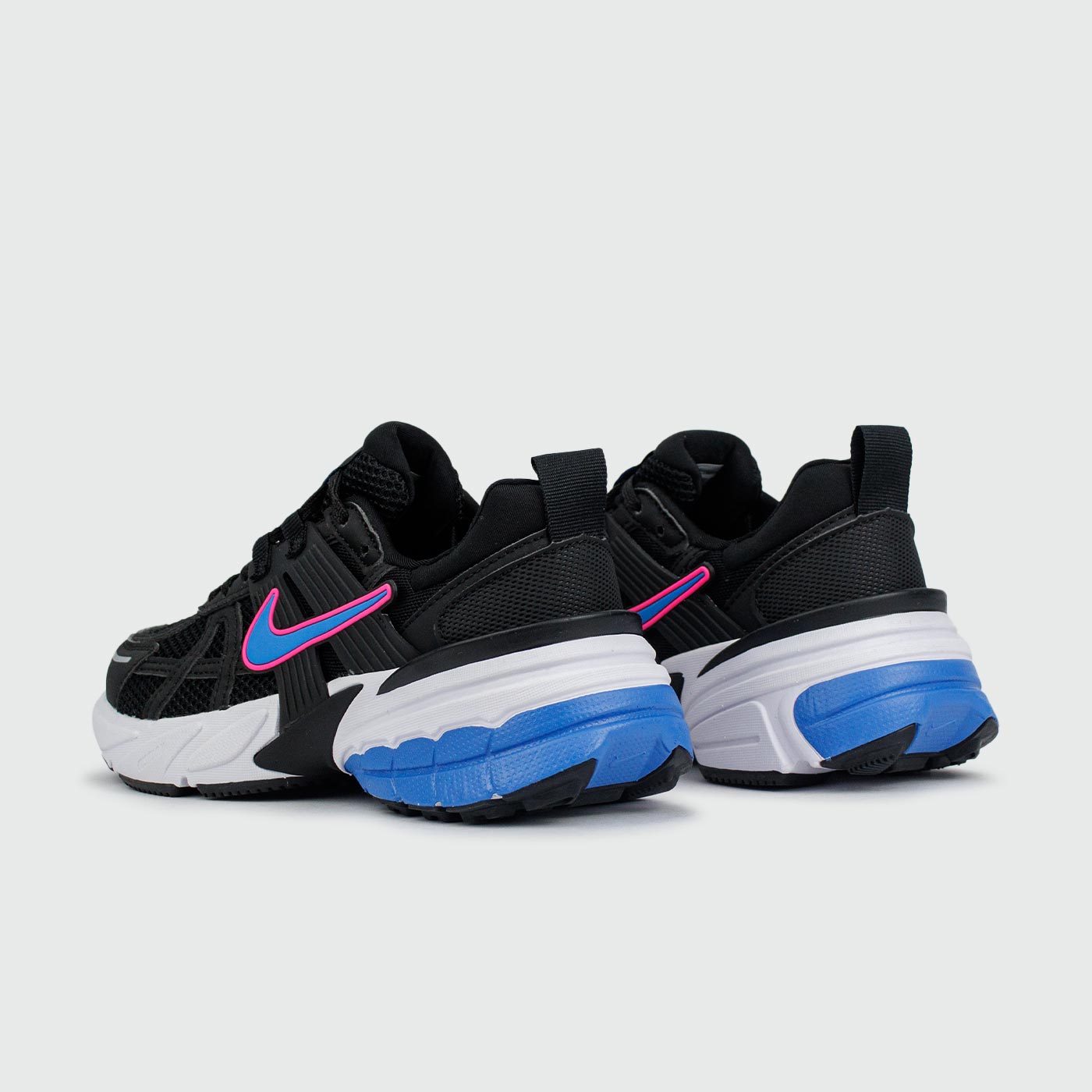 Кроссовки Nike V2K Run Black Blue Pink Wmns