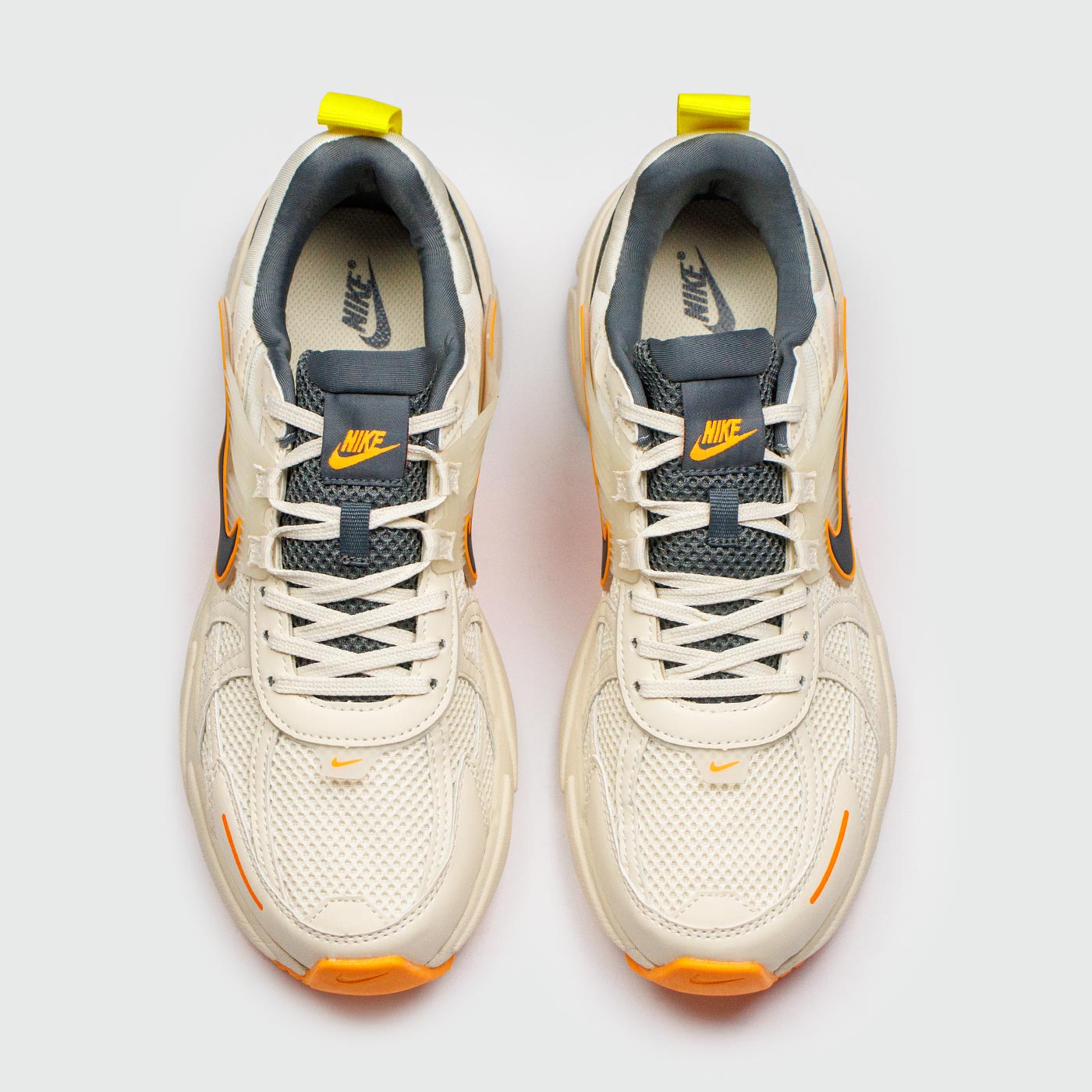 Кроссовки Nike V2K Run Cream Orange Кроссовки Nike V2K Run Cream Orange