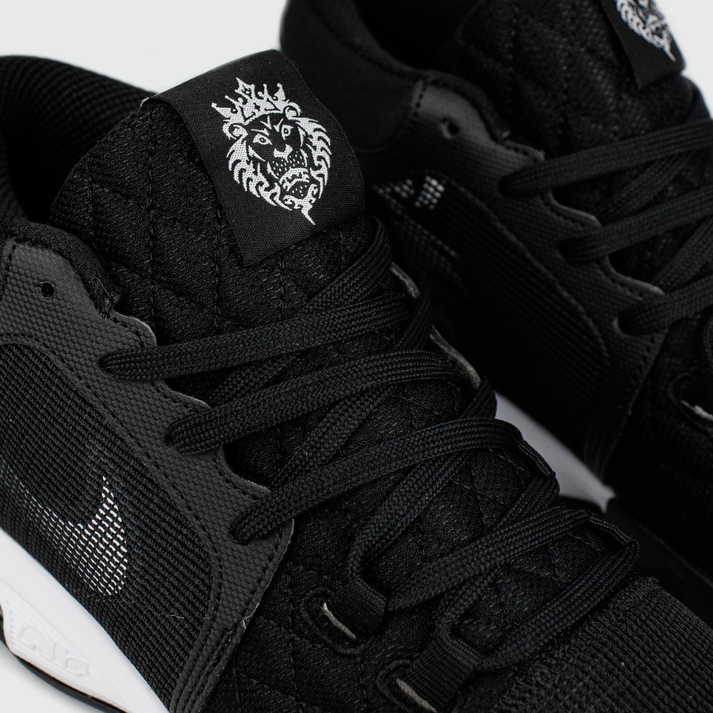 Кроссовки Nike LeBron Witness 8 Black White Кроссовки Nike LeBron Witness 8 Black White