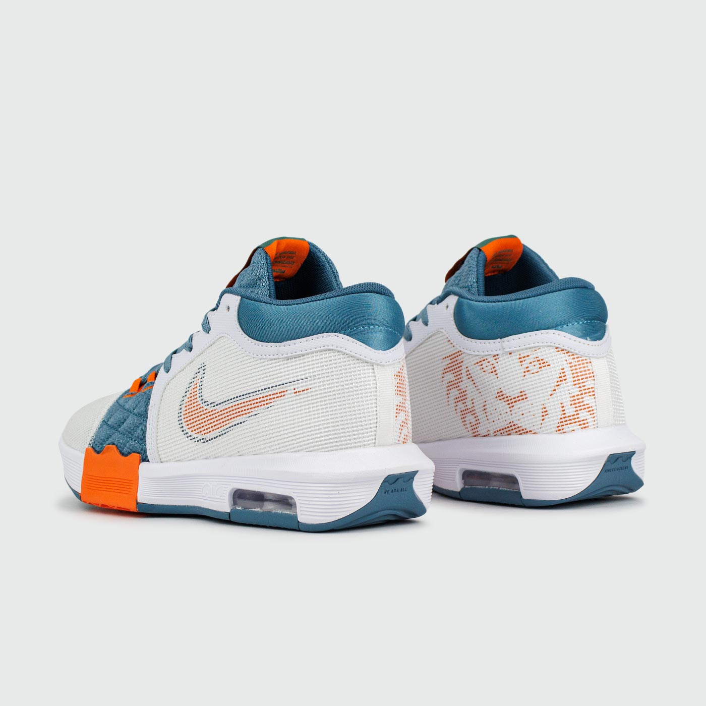 Кроссовки Nike LeBron Witness 8 White Blue Кроссовки Nike LeBron Witness 8 White Blue