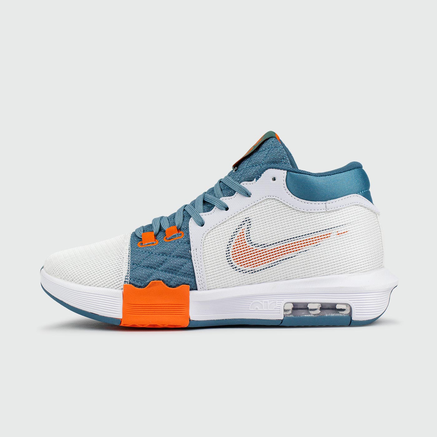 Кроссовки Nike LeBron Witness 8 White Blue Кроссовки Nike LeBron Witness 8 White Blue