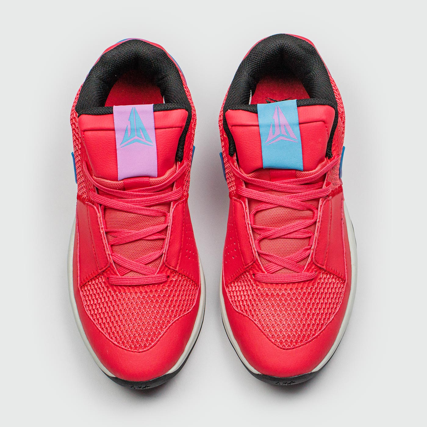 Кроссовки Nike Ja 1 Red Кроссовки Nike Ja 1 Red