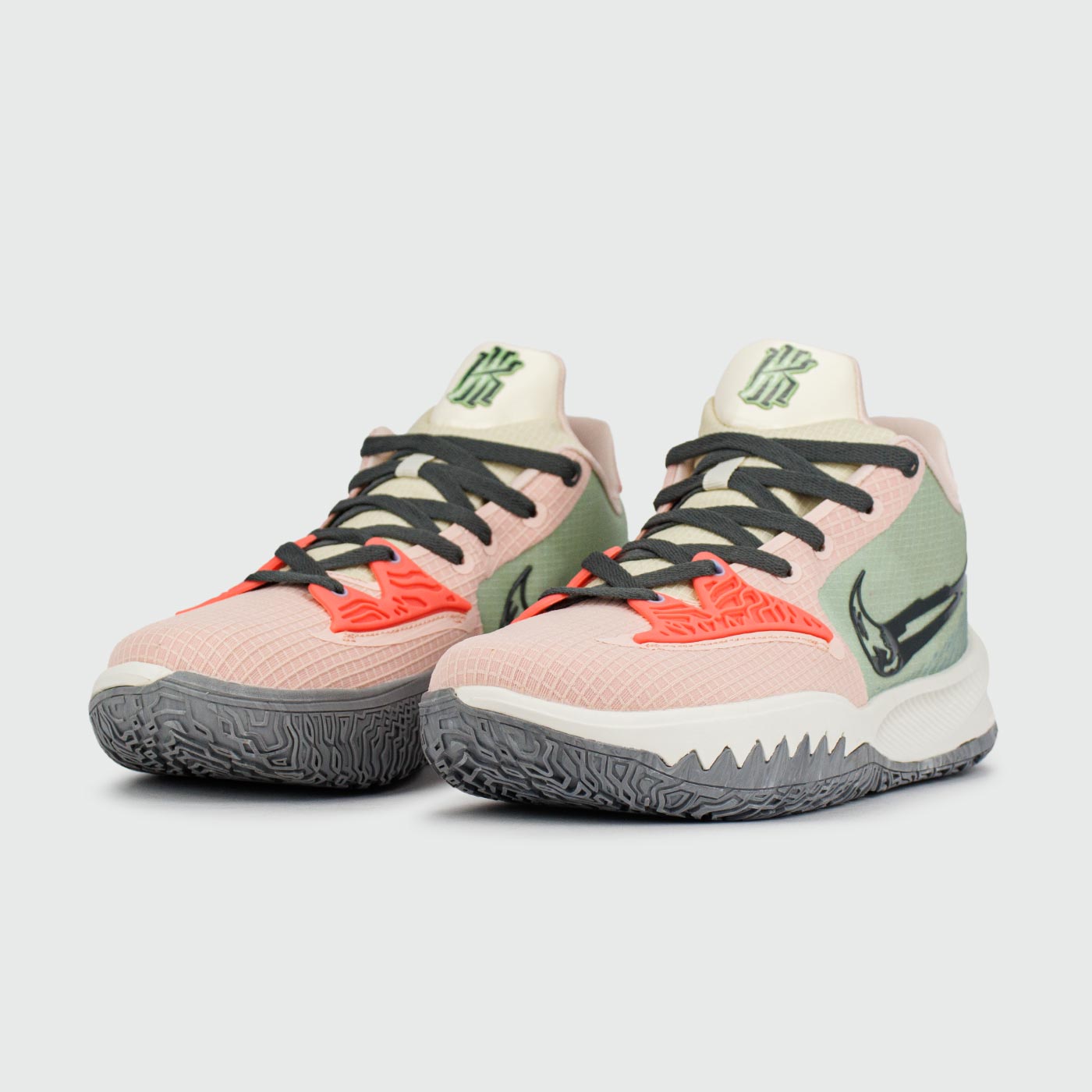Кроссовки Nike Kyrie 4 Low EP Pale Coral Кроссовки Nike Kyrie 4 Low EP Pale Coral