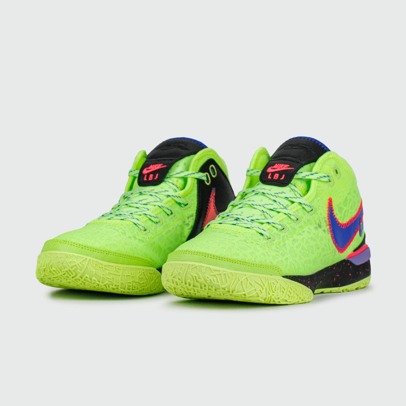 Кроссовки Zoom LeBron NXXT Gen EP Promise Кроссовки Zoom LeBron NXXT Gen EP Promise