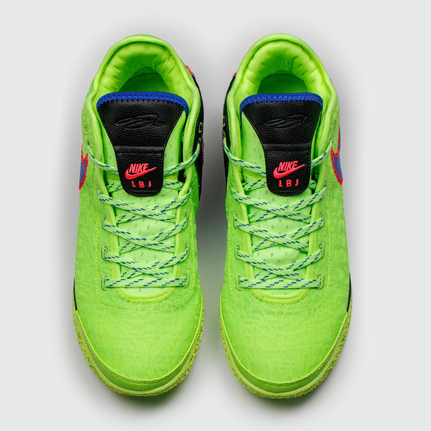 Кроссовки Zoom LeBron NXXT Gen EP Promise Кроссовки Zoom LeBron NXXT Gen EP Promise