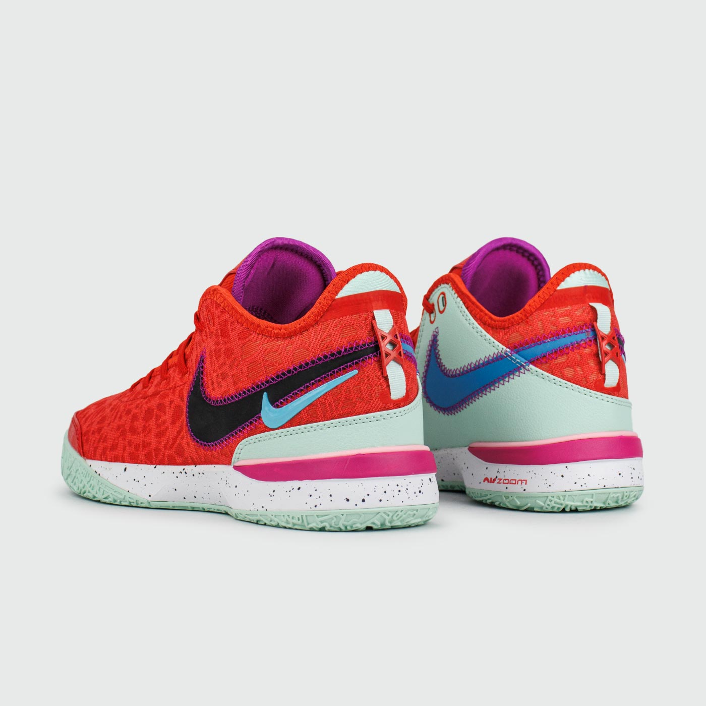 Кроссовки Zoom LeBron NXXT Gen EP Track Red Кроссовки Zoom LeBron NXXT Gen EP Track Red