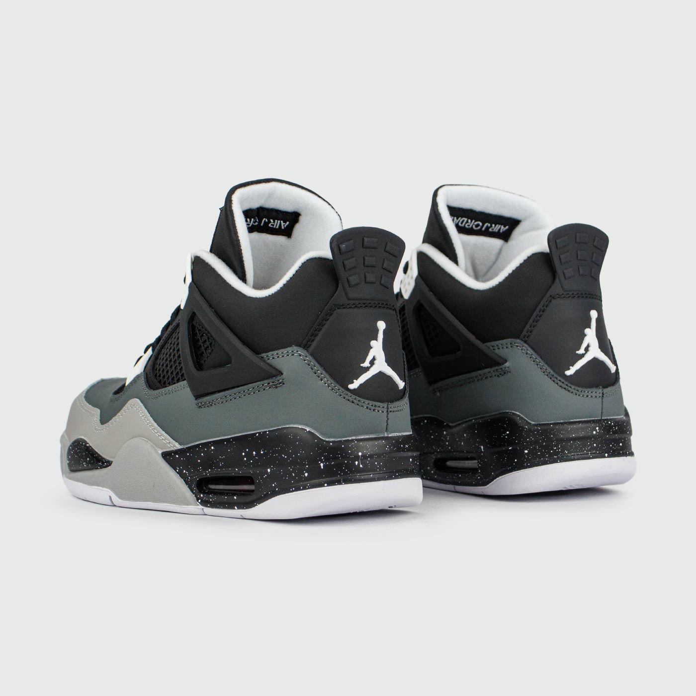 Кроссовки Nike Air Jordan 4 Black Grey new Кроссовки Nike Air Jordan 4 Black Grey new