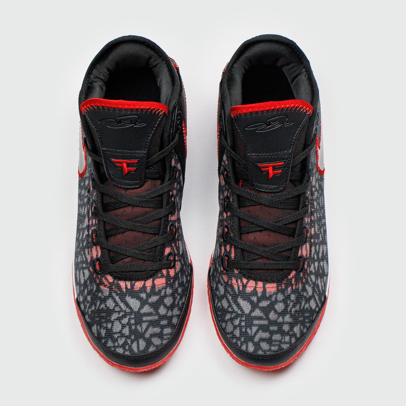Кроссовки Zoom LeBron NXXT Gen EP Bred Кроссовки Zoom LeBron NXXT Gen EP Bred
