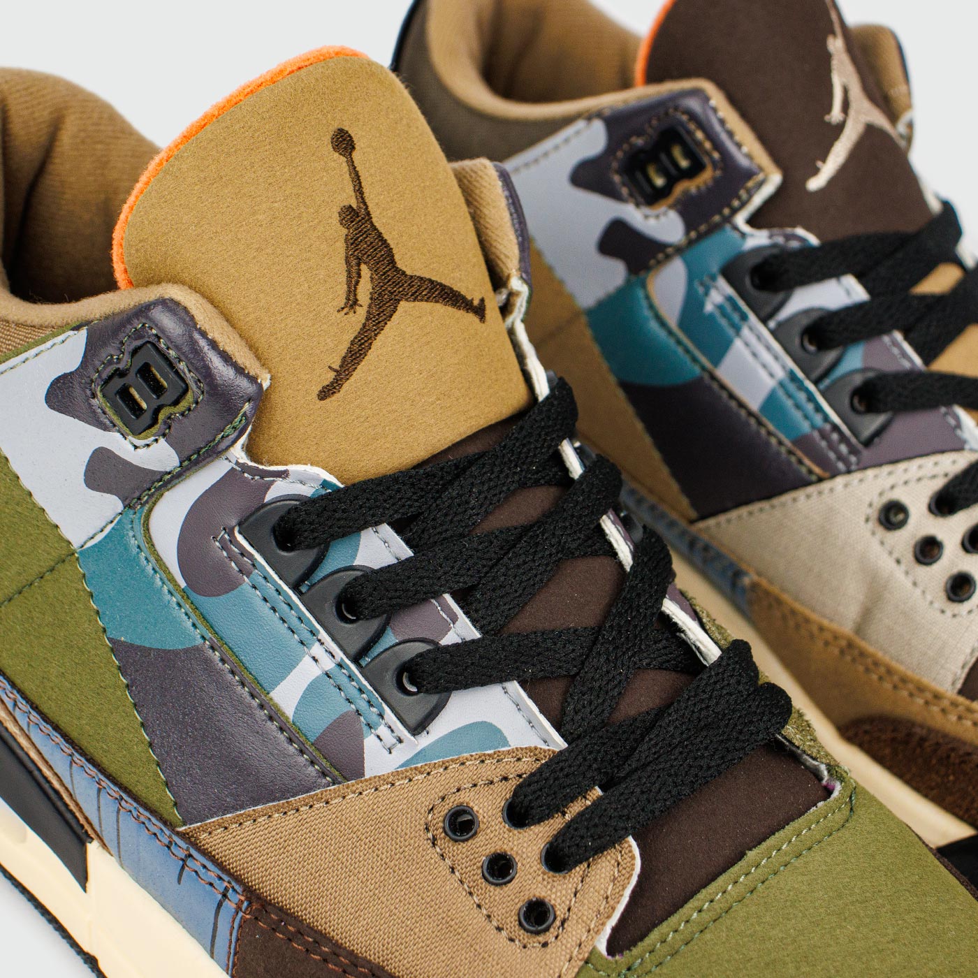 Кроссовки Air Jordan 3 Camo Green Brown Кроссовки Air Jordan 3 Camo Green Brown