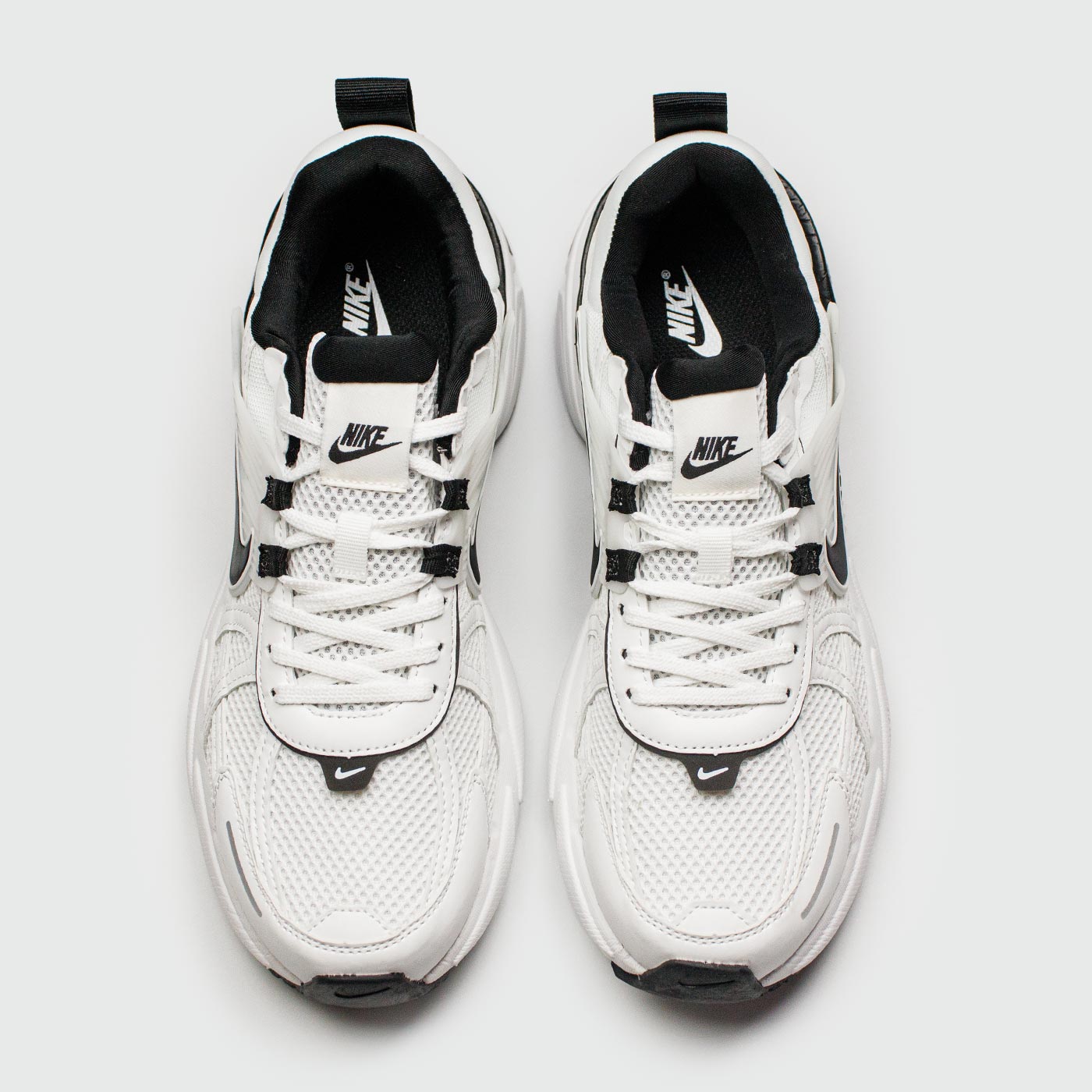 Кроссовки Nike V2K Run White Black Кроссовки Nike V2K Run White Black