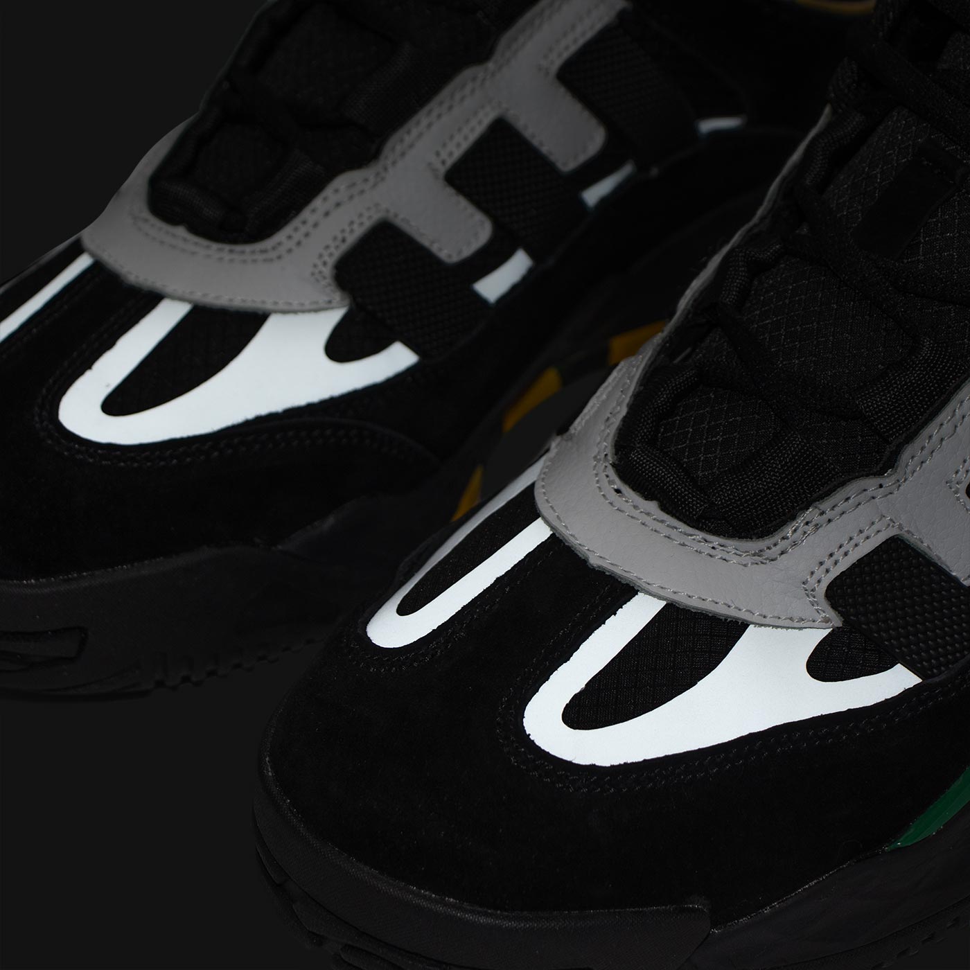Кроссовки Adidas Niteball Black Green with Fur