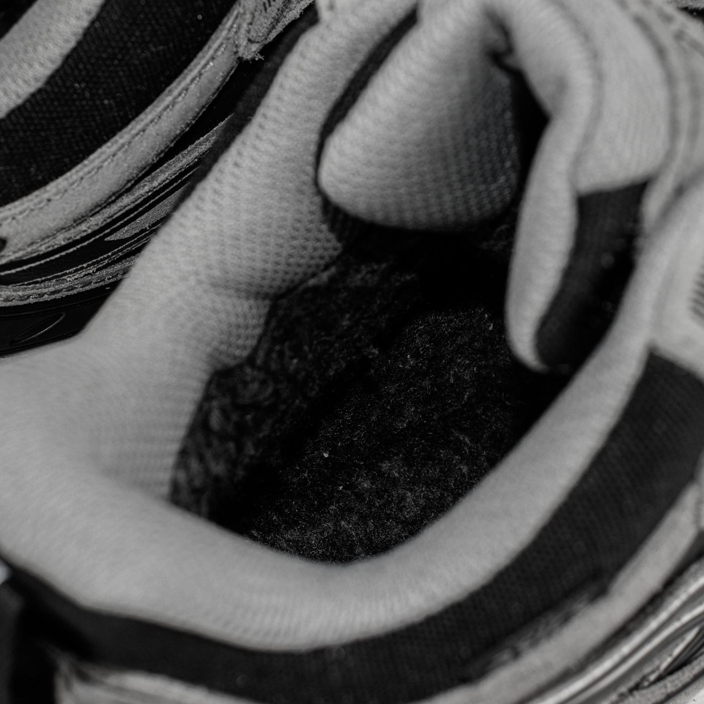 Кроссовки Asics Gel-Kayano 14 Mid Grey White with Fur Кроссовки Asics Gel-Kayano 14 Mid Grey White with Fur