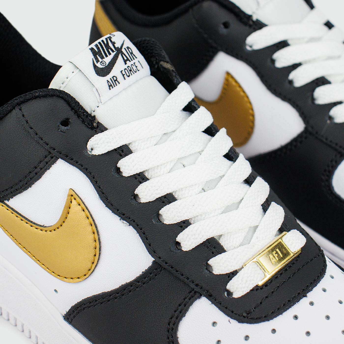 Кроссовки Nike Air Force 1 Low White Black Gold Кроссовки Nike Air Force 1 Low White Black Gold
