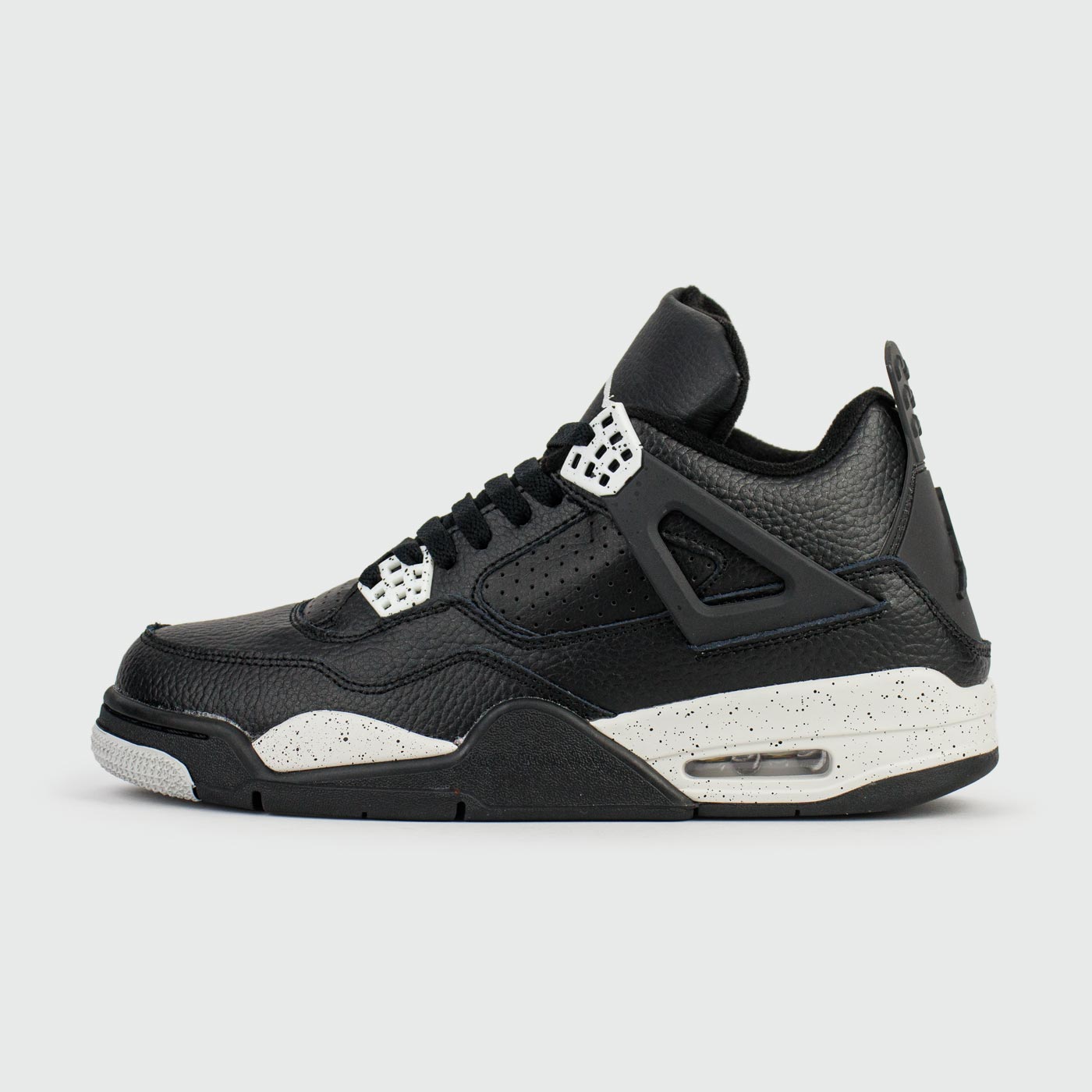 Кроссовки Nike Air Jordan 4 Retro Oreo new Кроссовки Nike Air Jordan 4 Retro Oreo new