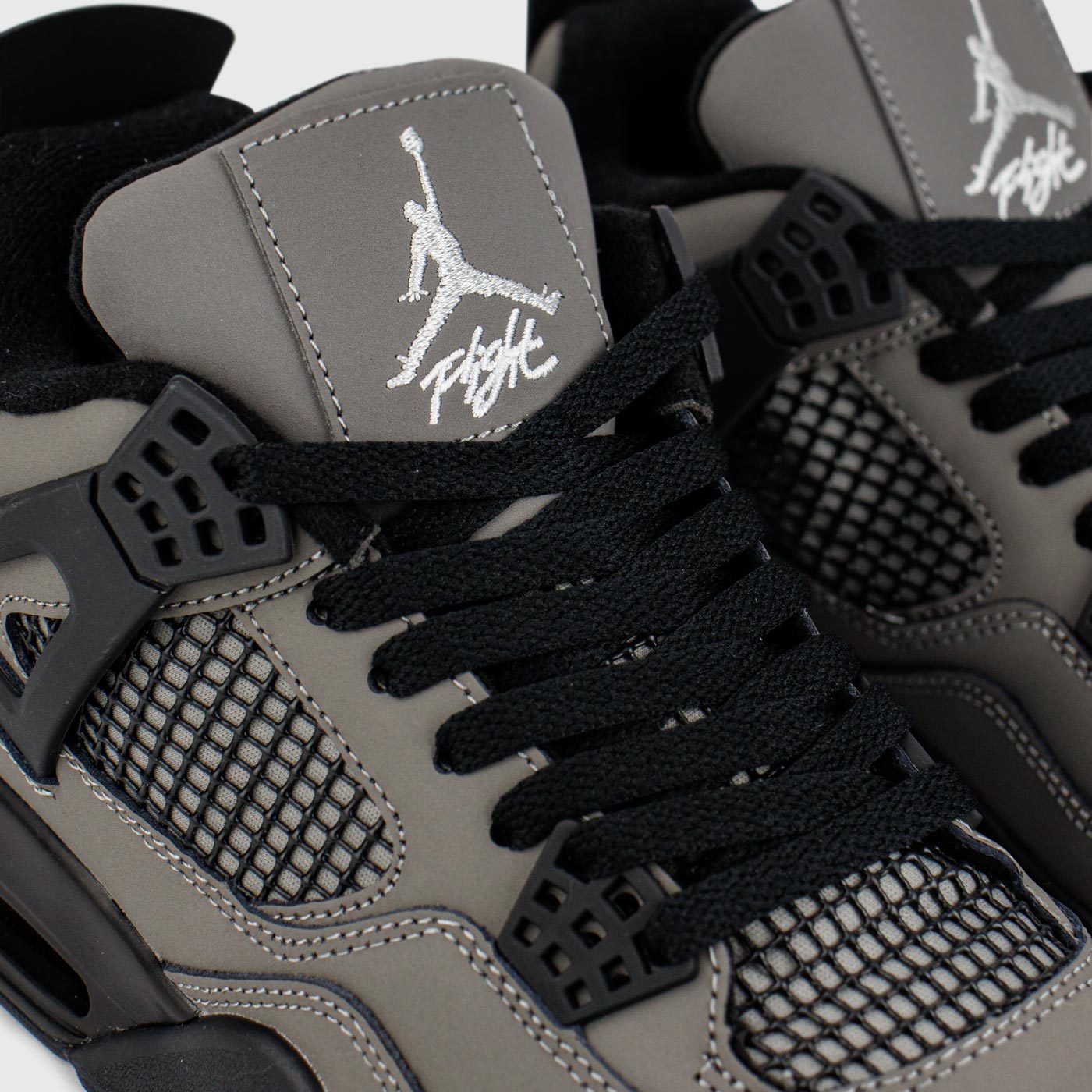 Кроссовки Nike Air Jordan 4 Grey / Black Ftwr. New Кроссовки Nike Air Jordan 4 Grey / Black Ftwr. New