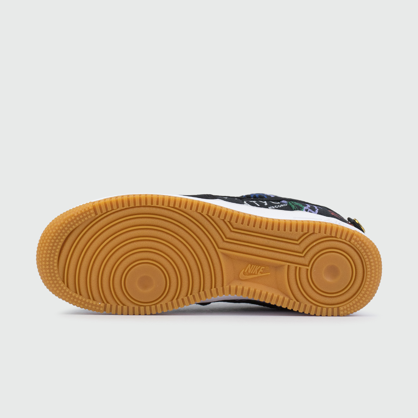 Кроссовки Nike Air Force 1 Low x Travis Scott Black / Wh. Кроссовки Nike Air Force 1 Low x Travis Scott Black / Wh.
