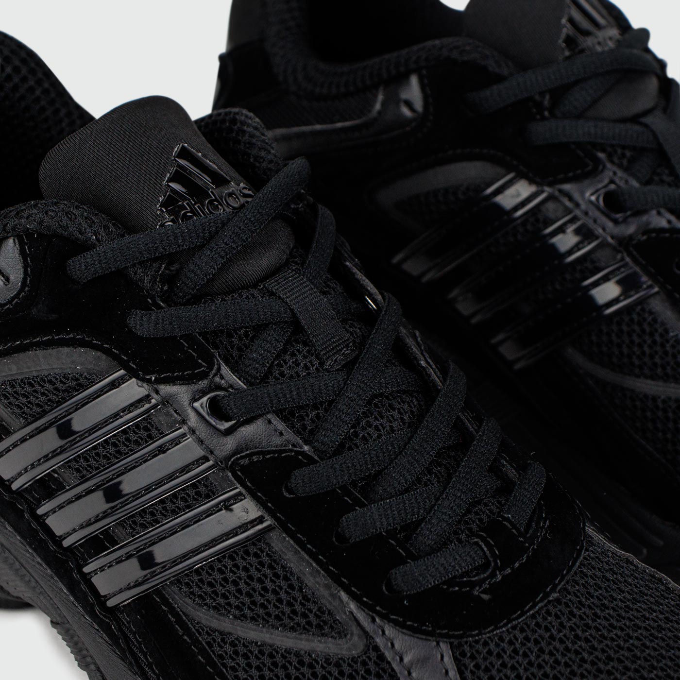 Кроссовки Adidas Response CL Black Кроссовки Adidas Response CL Black