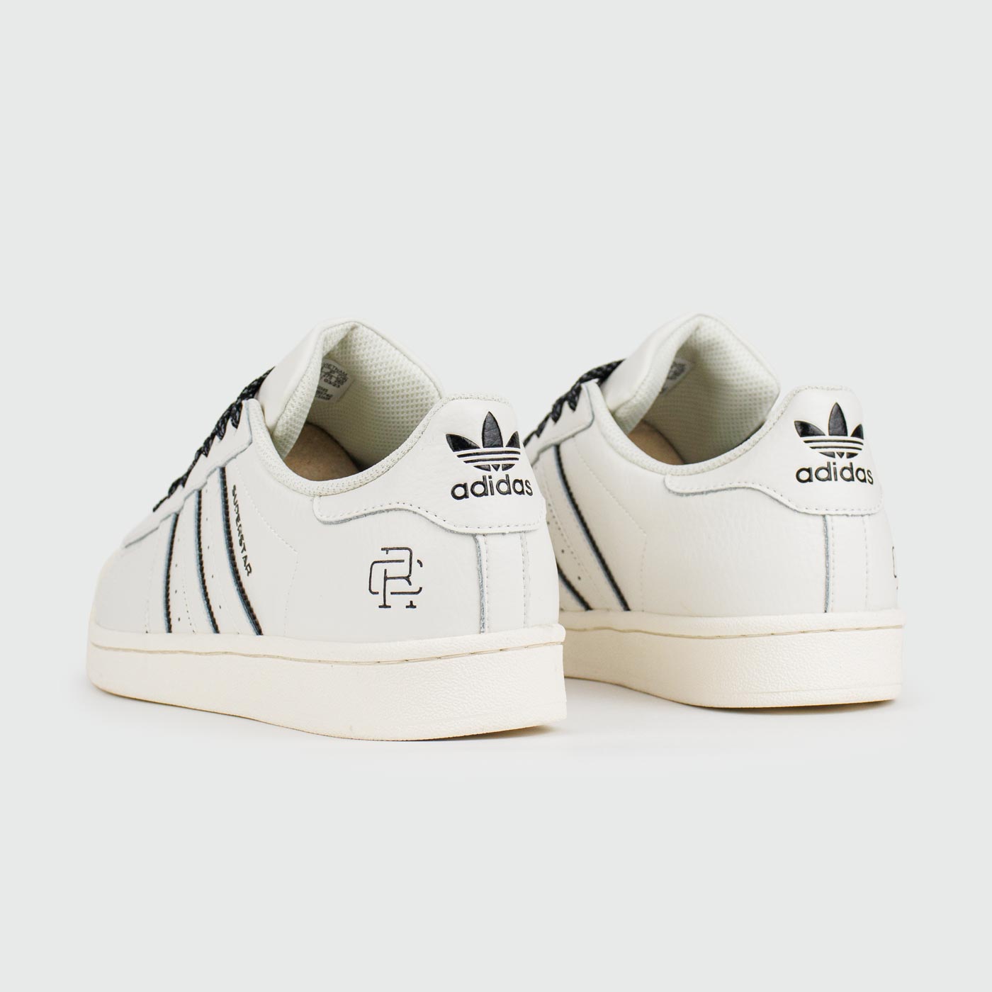 Кроссовки Adidas Superstar x RC White Black Кроссовки Adidas Superstar x RC White Black