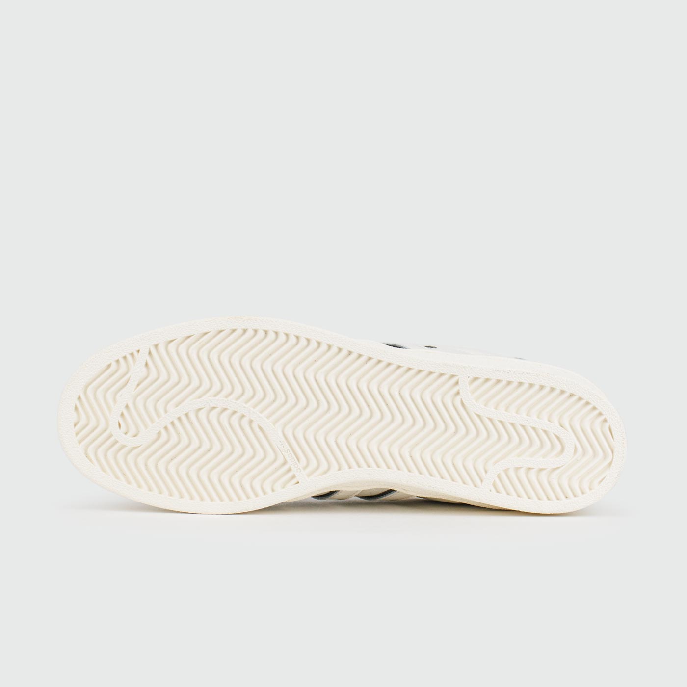 Кроссовки Adidas Superstar x RC White Black Кроссовки Adidas Superstar x RC White Black