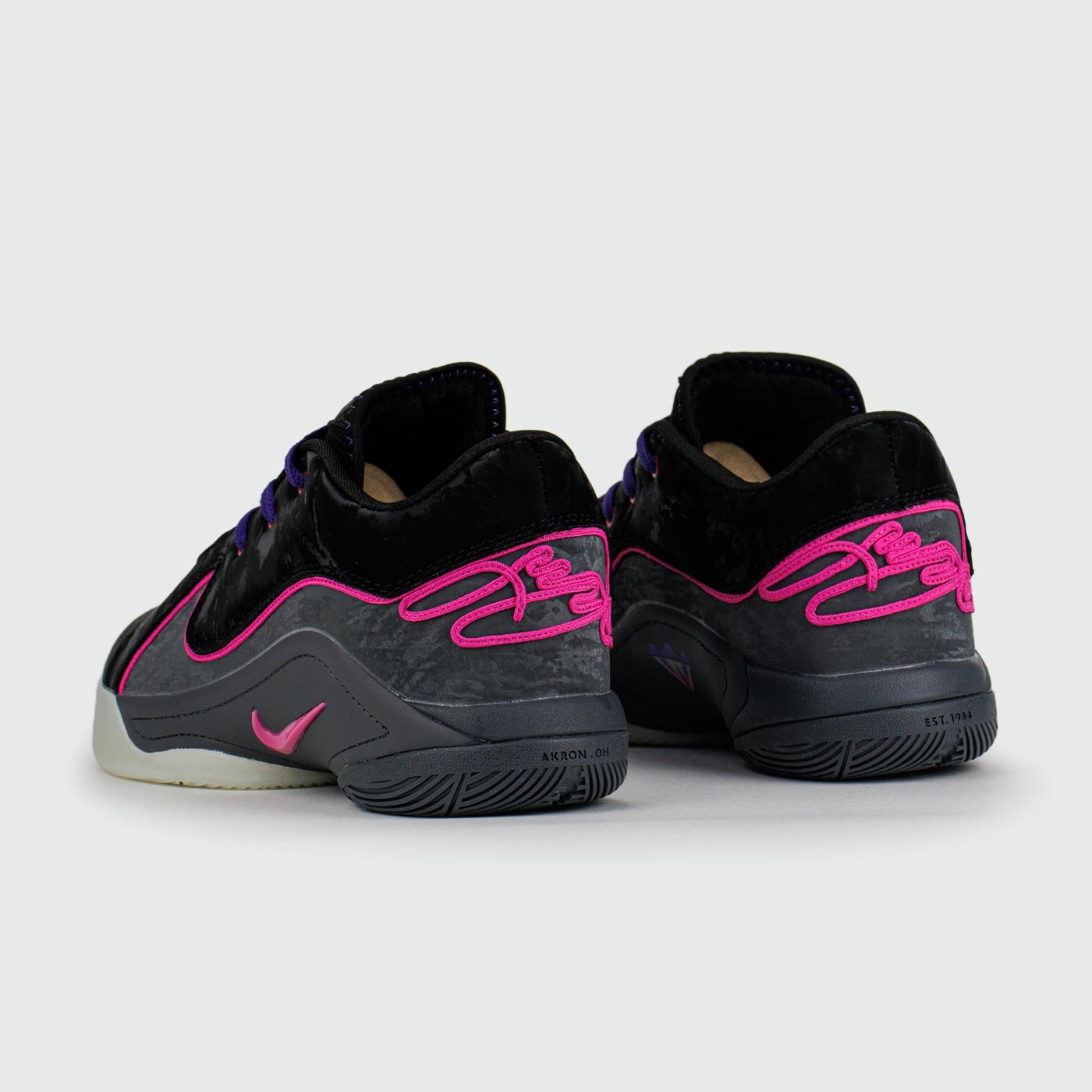 Кроссовки Nike Lebron 22 Blacklight Кроссовки Nike Lebron 22 Blacklight