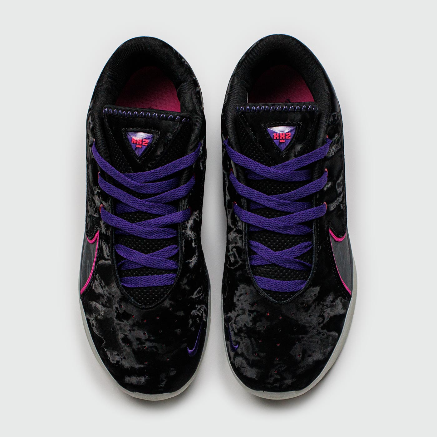 Кроссовки Nike Lebron 22 Blacklight Кроссовки Nike Lebron 22 Blacklight
