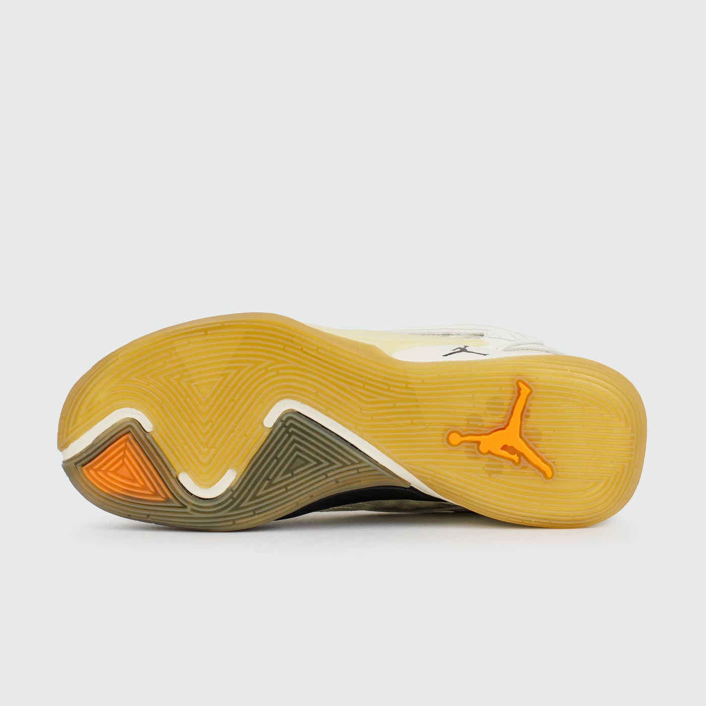 Кроссовки Air Jordan Luka 2 Milk Coconut Кроссовки Air Jordan Luka 2 Milk Coconut