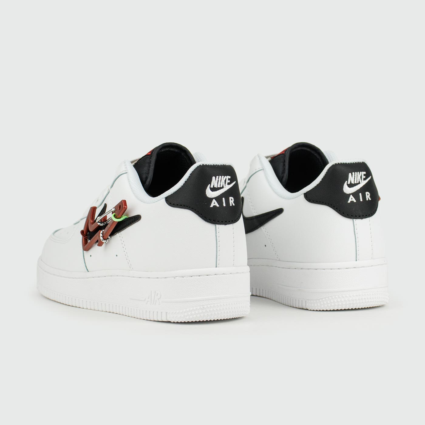 Кроссовки Nike Air Force 1 Low Carabiner Swoosh new