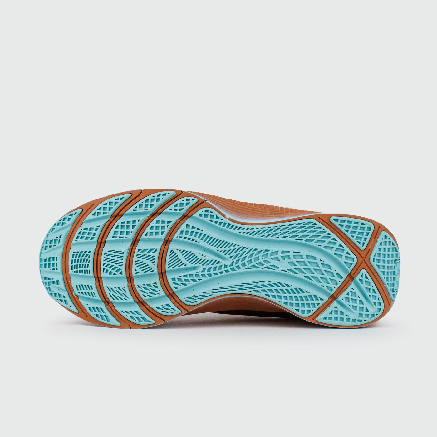Кроссовки Nike LeBron TR 1 Better With Age Кроссовки Nike LeBron TR 1 Better With Age