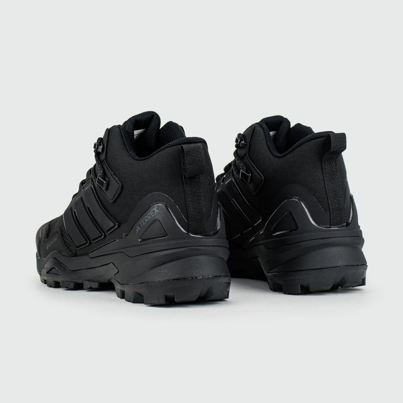 Ботинки Adidas Terrex AX4 Mid Black Thermo